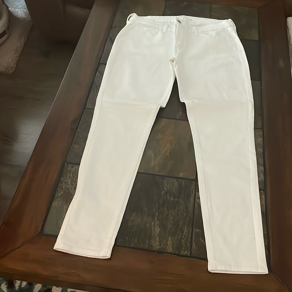 Levi Strauss White 710 Super Skinny 5-pocket Button Zip Fly Jeans- 32